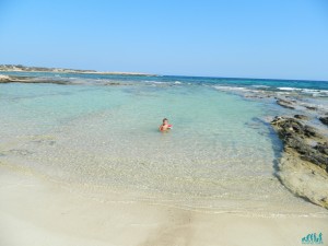 spiaggia di macronissos a cipro