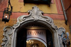 La libreria olistica Dharma a Santa Margherita Ligure