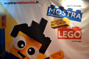 La mostra di mattoncini Lego a Milano